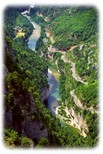 les gorges du tarn dans le parc national des cévennes